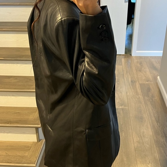 Leather blazer - Picture 4 of 5